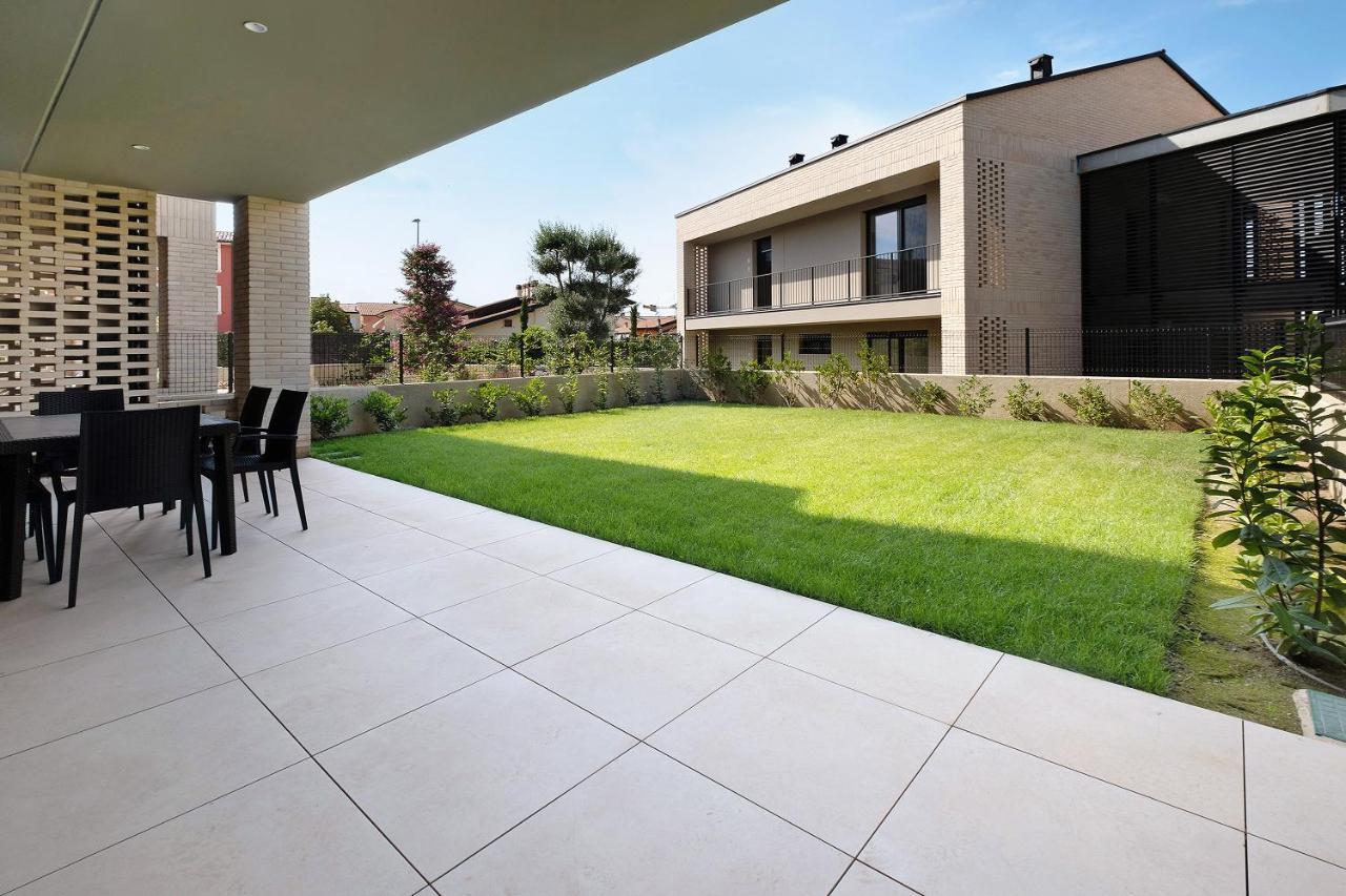 Ferienwohnung Garden Borgo Secolo Peschiera del Garda Exterior foto