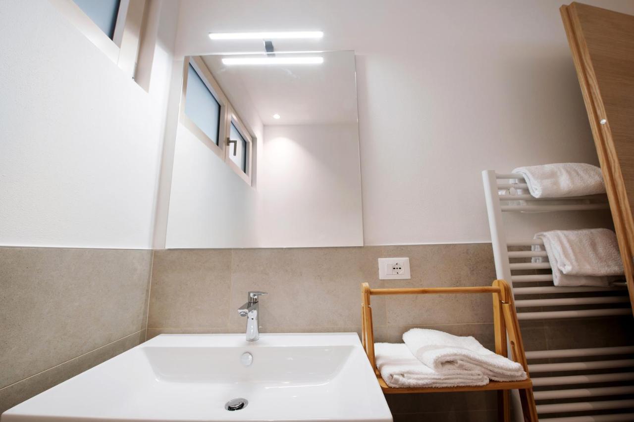 Ferienwohnung Garden Borgo Secolo Peschiera del Garda Exterior foto